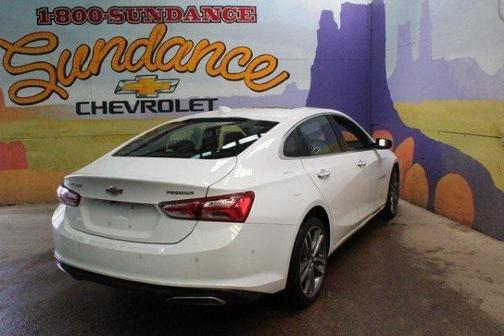2022 Chevrolet Malibu FWD Premier