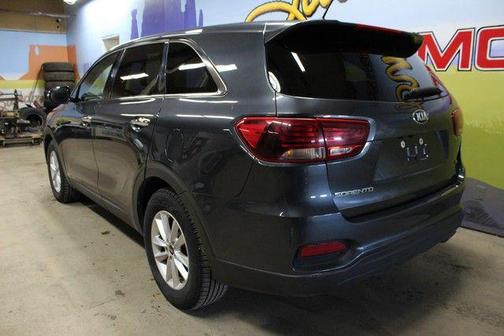 Gravity Grey 2020 Kia Sorento LX