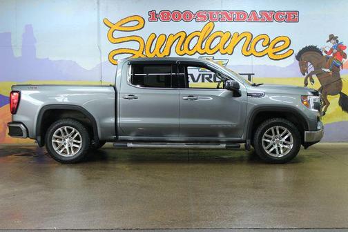 Satin 2021 GMC Sierra 1500 SLE