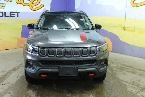 Granite Crystal Metallic Clearcoat 2022 Jeep Compass Trailhawk