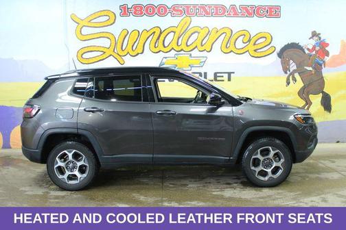 Granite Crystal Metallic Clearcoat 2022 Jeep Compass Trailhawk