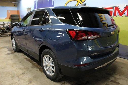 Lakeshore Blue Metallic 2024 Chevrolet Equinox 1LT