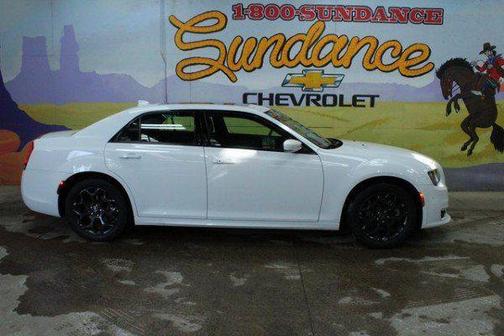 2023 Chrysler 300 Touring