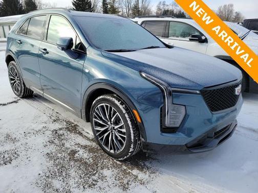 2024 Cadillac XT4 Sport