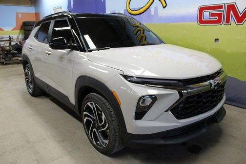 White Sands 2026 Chevrolet Trailblazer RS