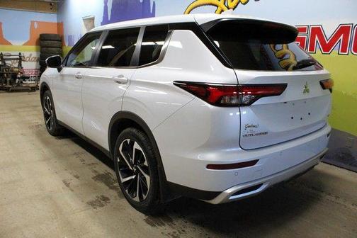 2024 Mitsubishi Outlander SE 2.5 S-AWC