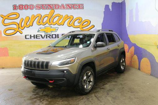 Light Brownstone Pearl 2019 Jeep Cherokee Trailhawk Elite