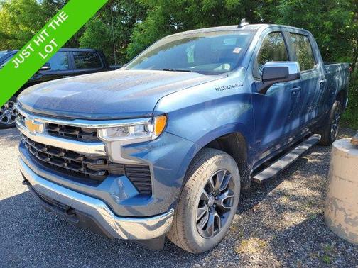 Lakeshore Blue Metallic 2024 Chevrolet Silverado 1500 LT