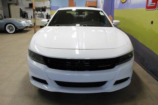 White Knuckle Clearcoat 2022 Dodge Charger SXT