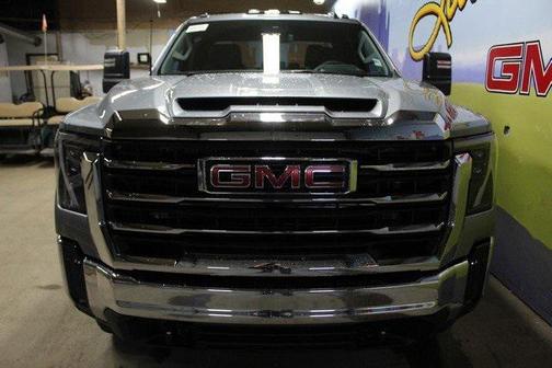 2025 GMC Sierra 2500 SLE