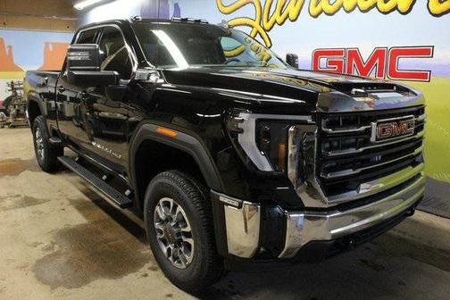 2025 GMC Sierra 2500 SLE