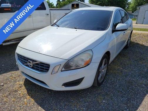 Ice White 2012 Volvo S60 T5