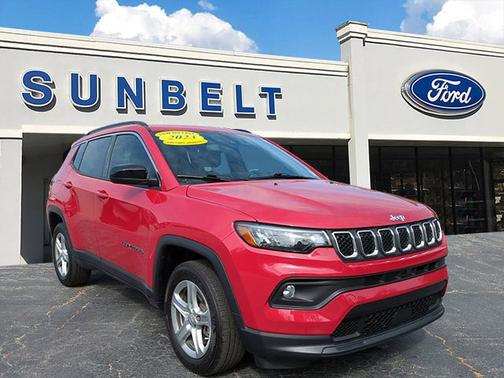 2023 Jeep Compass LATITUDE
