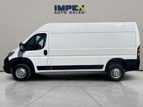 Bright White Clearcoat 2023 RAM ProMaster 2500 High Roof