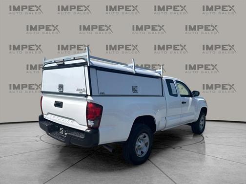 2023 Toyota Tacoma SR