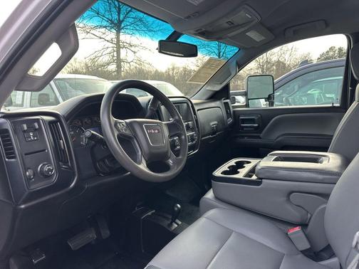 2017 GMC Sierra 2500 Base