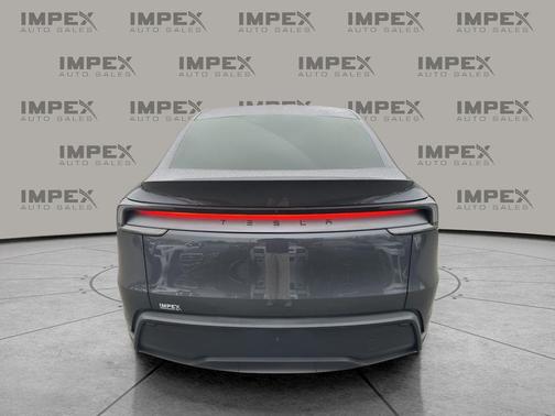 2026 Tesla Model Y Premium Rear-Wheel Drive