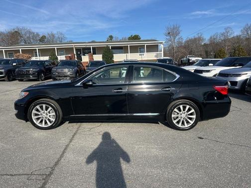 2010 Lexus LS 460 Base