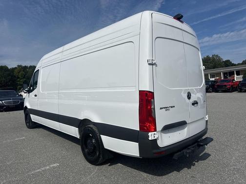 2025 Mercedes-Benz Sprinter 2500 High Roof