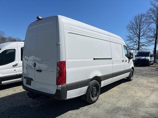 2025 Mercedes-Benz Sprinter 2500 High Roof
