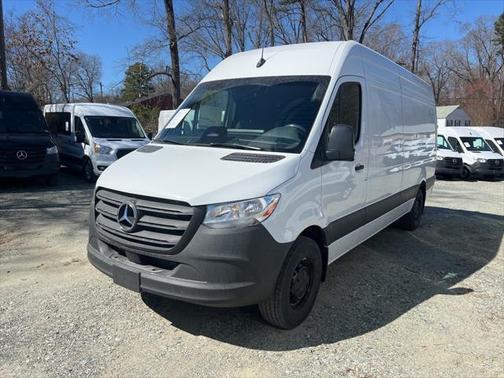 2025 Mercedes-Benz Sprinter 2500 High Roof