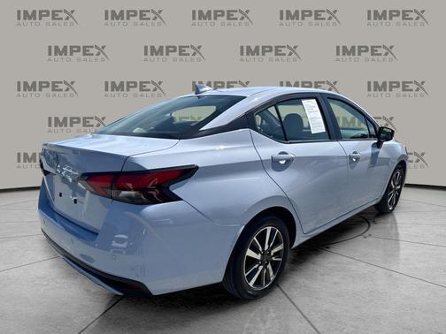 Gray Sky Pearl 2025 Nissan Versa 1.6 SV