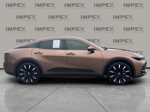 2025 Toyota Crown Platinum