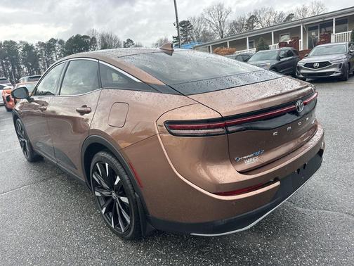 2025 Toyota Crown Platinum