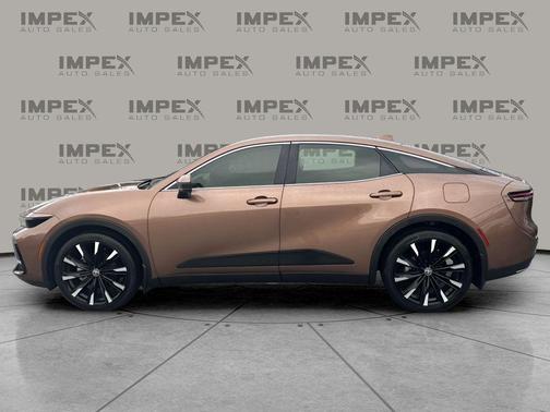 2025 Toyota Crown Platinum