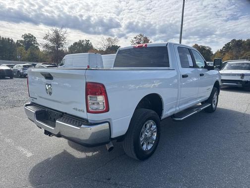 2024 RAM 2500 Big Horn Crew Cab 4x4 6'4' Box