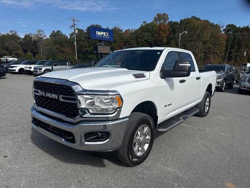 2024 RAM 2500 Big Horn Crew Cab 4x4 6'4' Box