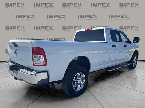 2023 RAM 2500 Big Horn Crew Cab 4x4 8' Box
