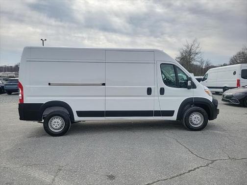 2025 RAM ProMaster 2500 Tradesman