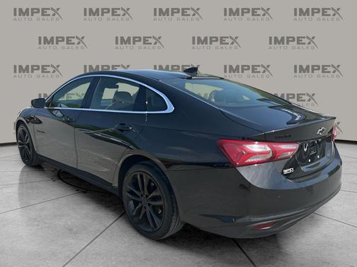 Mosaic Black Metallic 2024 Chevrolet Malibu 1LT