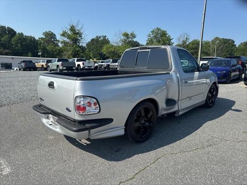 2004 Ford F-150 Lightning