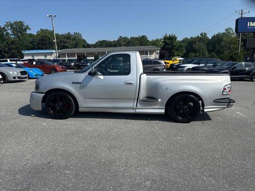 2004 Ford F-150 Lightning