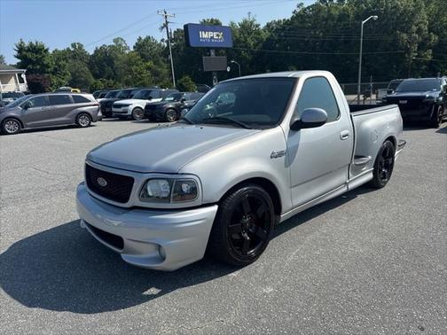 2004 Ford F-150 Lightning