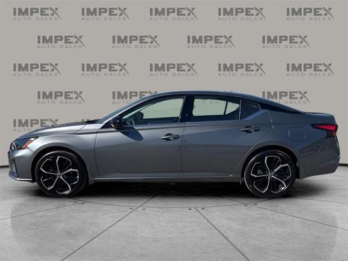 2025 Nissan Altima SR AWD