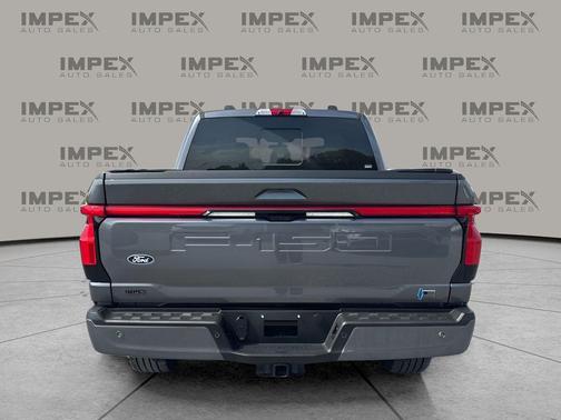 2025 Ford F-150 Lightning Platinum