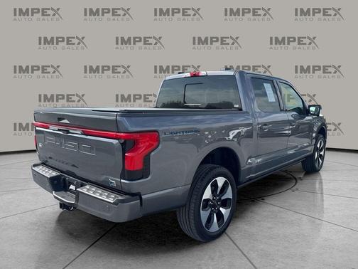 2025 Ford F-150 Lightning Platinum