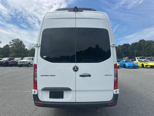 2025 Mercedes-Benz Sprinter 2500 High Roof