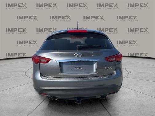 2016 INFINITI QX70 Base