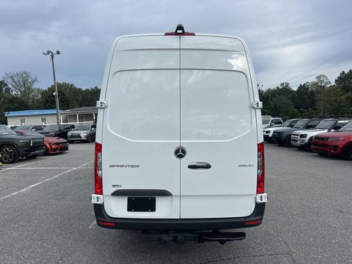 2025 Mercedes-Benz Sprinter 2500 High Roof