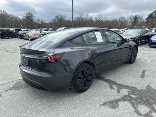 2025 Tesla Model 3 Long Range