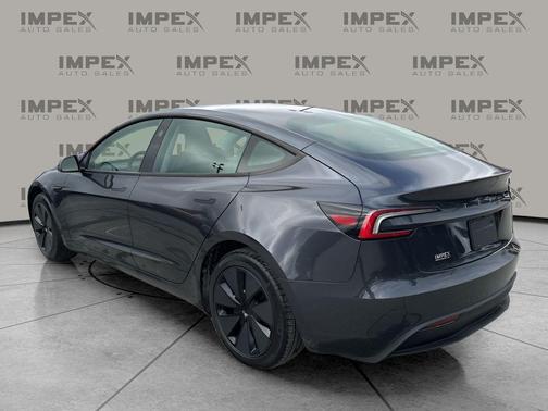 2025 Tesla Model 3 Long Range