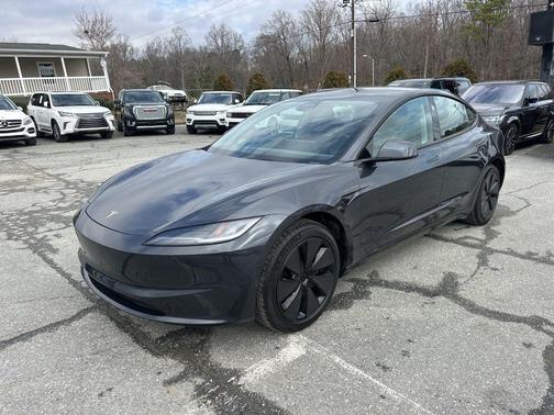 2025 Tesla Model 3 Long Range