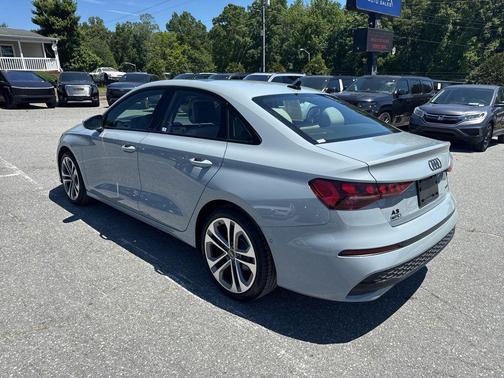 Arrow Gray Pearl Effect 2026 Audi A3 Premium