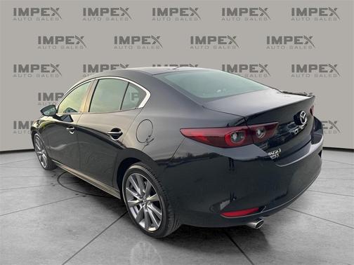 2025 Mazda Mazda3 FWD w/Preferred Package