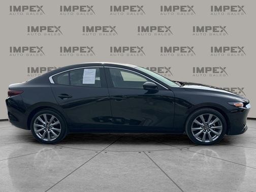 2025 Mazda Mazda3 FWD w/Preferred Package