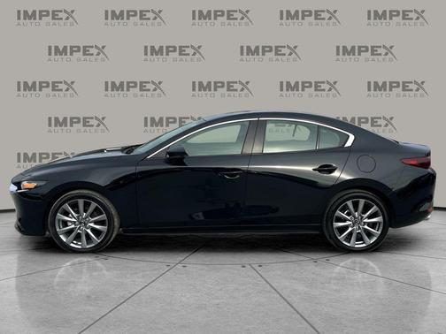 2025 Mazda Mazda3 FWD w/Preferred Package